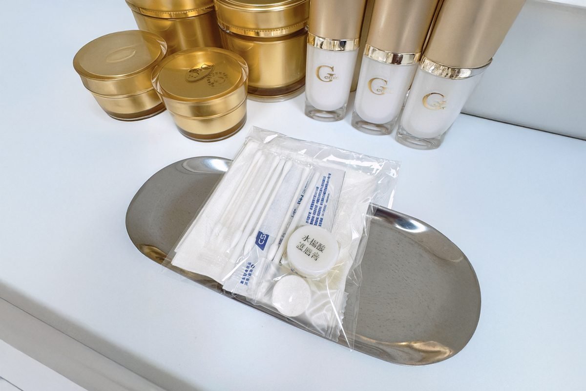 一人一式拋棄式專用護理包